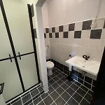 The Onyx Glow- 99m2 Designer Loft 公寓