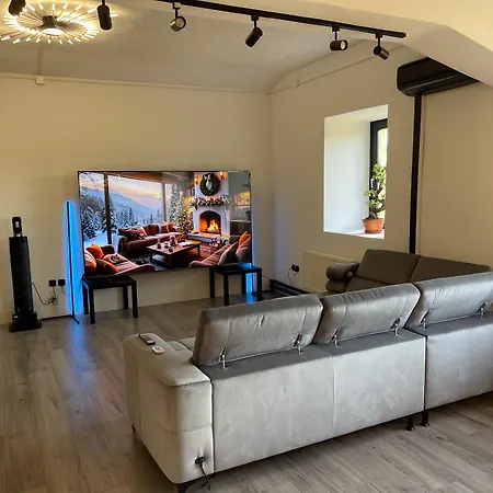 The Onyx Glow- 99m2 Designer Loft 卢布尔雅那